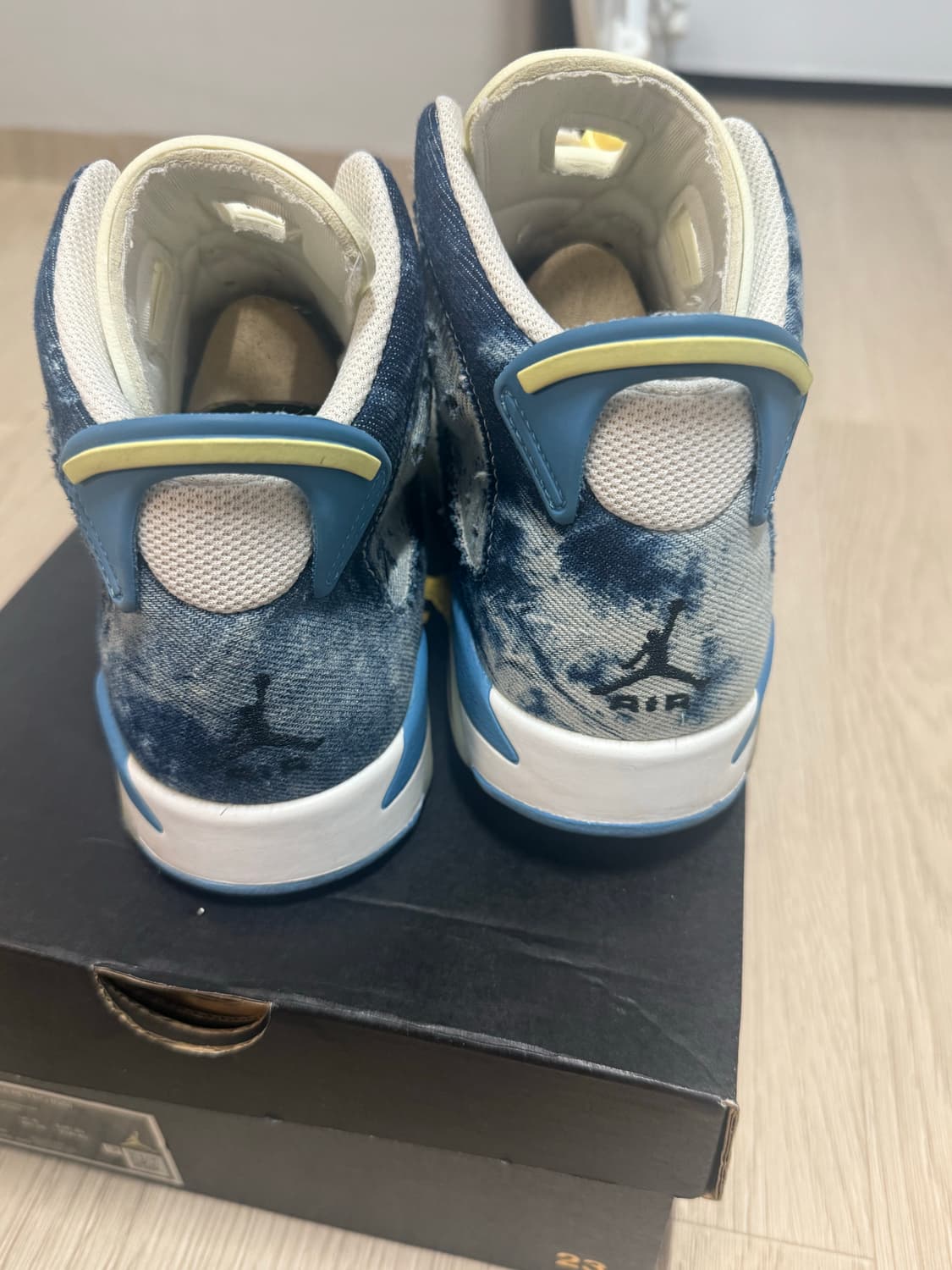 250) 조던6 데님 상품이미지4