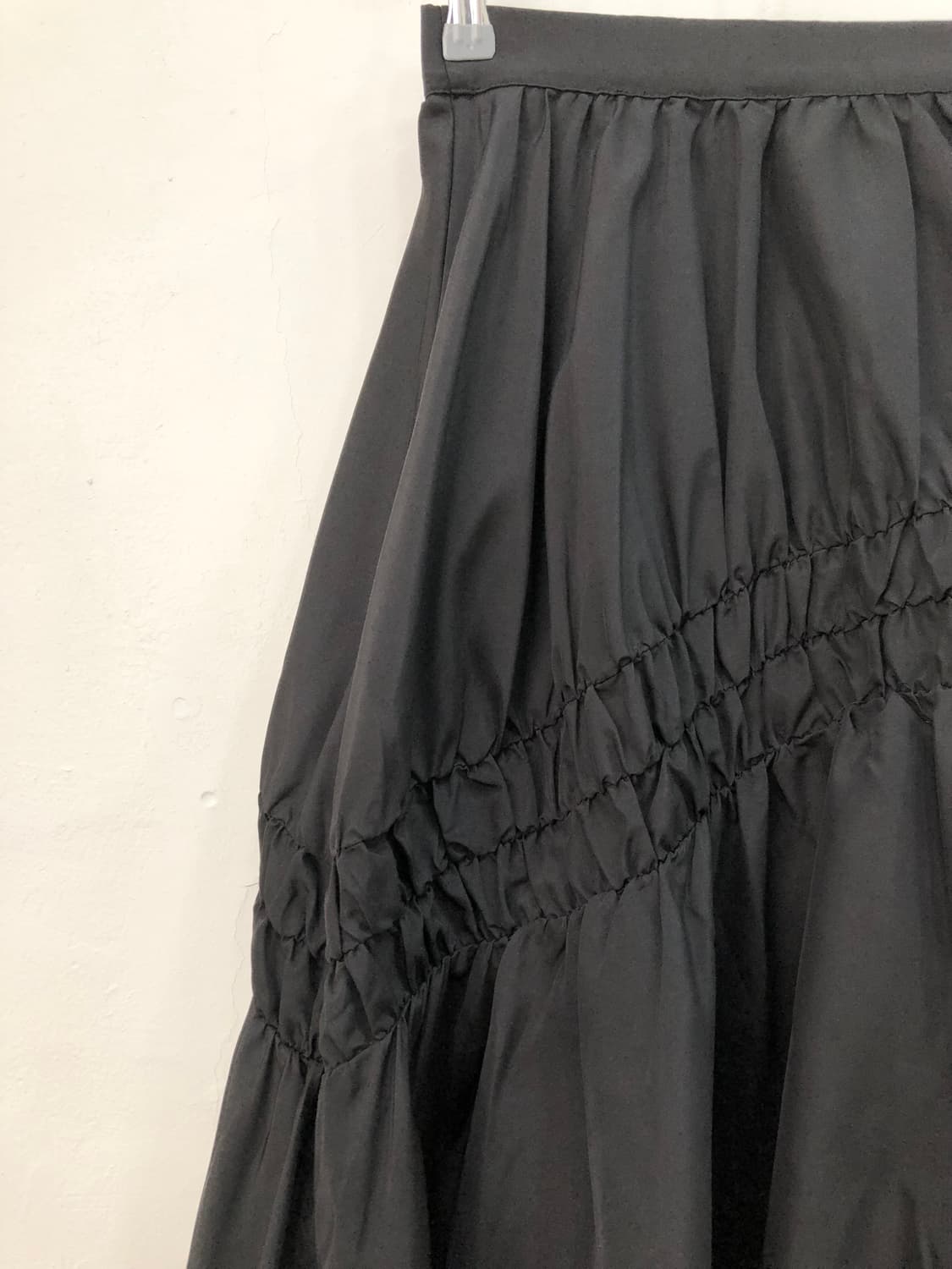 black shirring long skirt 상품이미지2