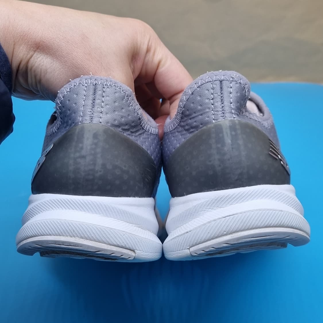 뉴발란스 퓨얼코어5000 여성운동화230  상품이미지4