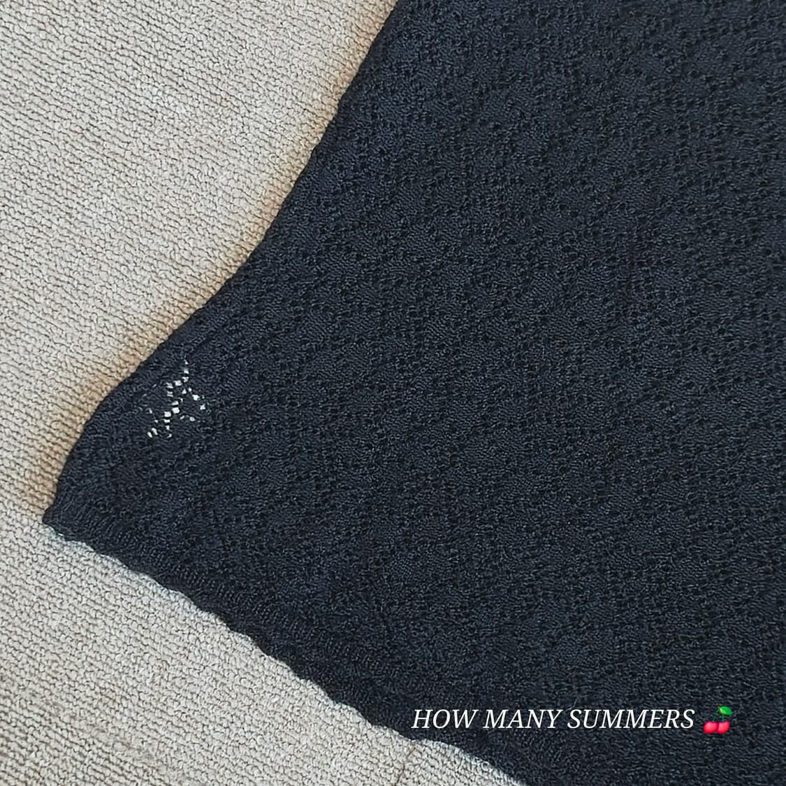 울 혼방 블랙 레이스 펀칭 니트 나시 상품이미지5