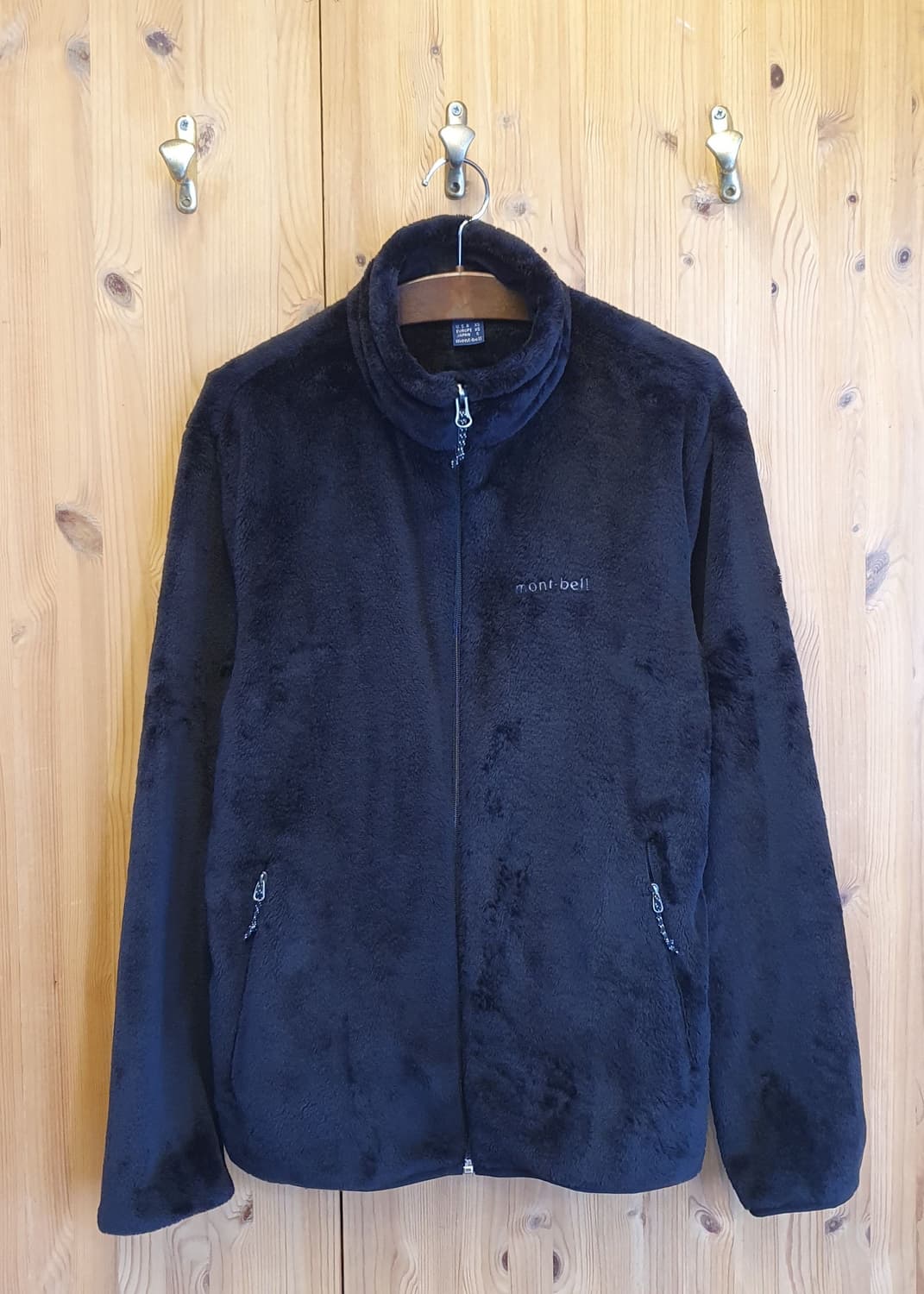 66.몽벨 블랙 후리스 상품이미지1