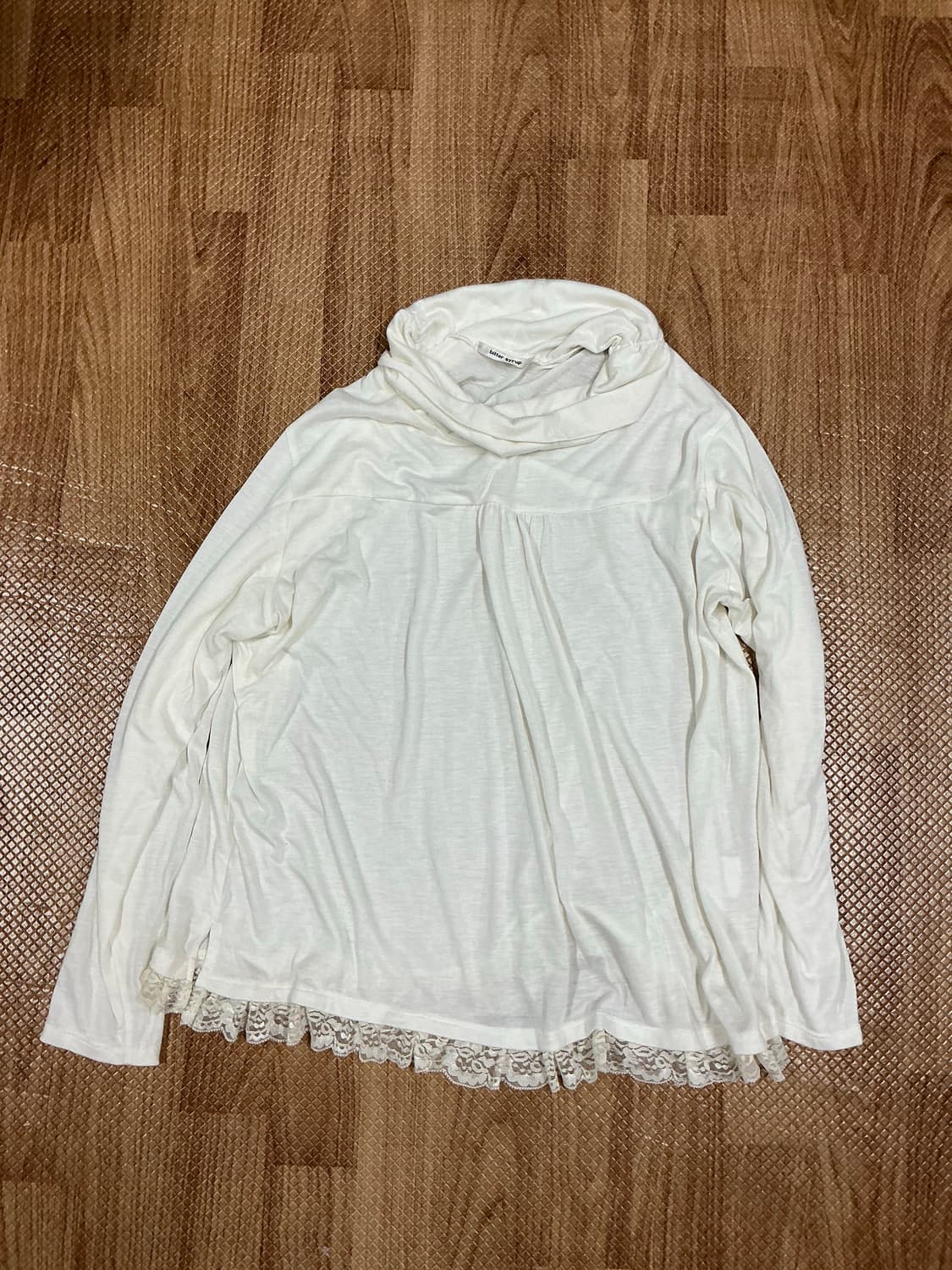 레이어드 레이스 목폴라 상품이미지1