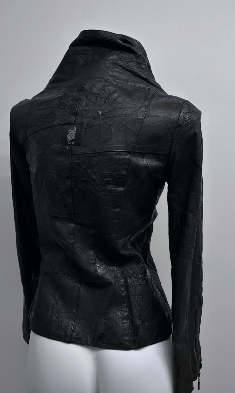The Will Wrinkled 하이넥 레더 자켓  상품이미지4