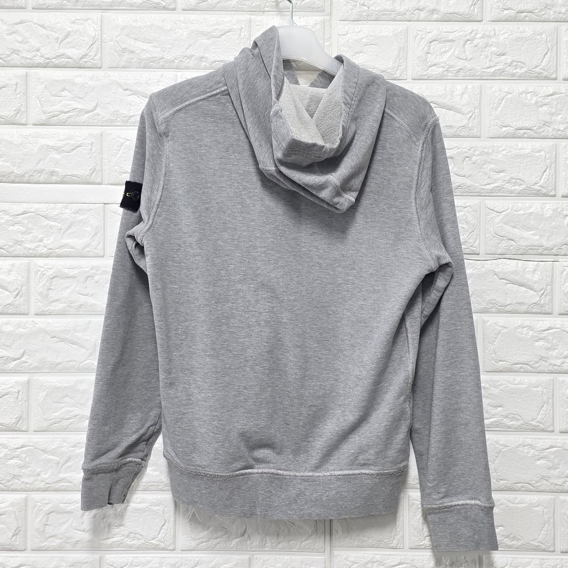 택포) 스톤아일랜드 주니어 그레이 후드티 상품이미지4