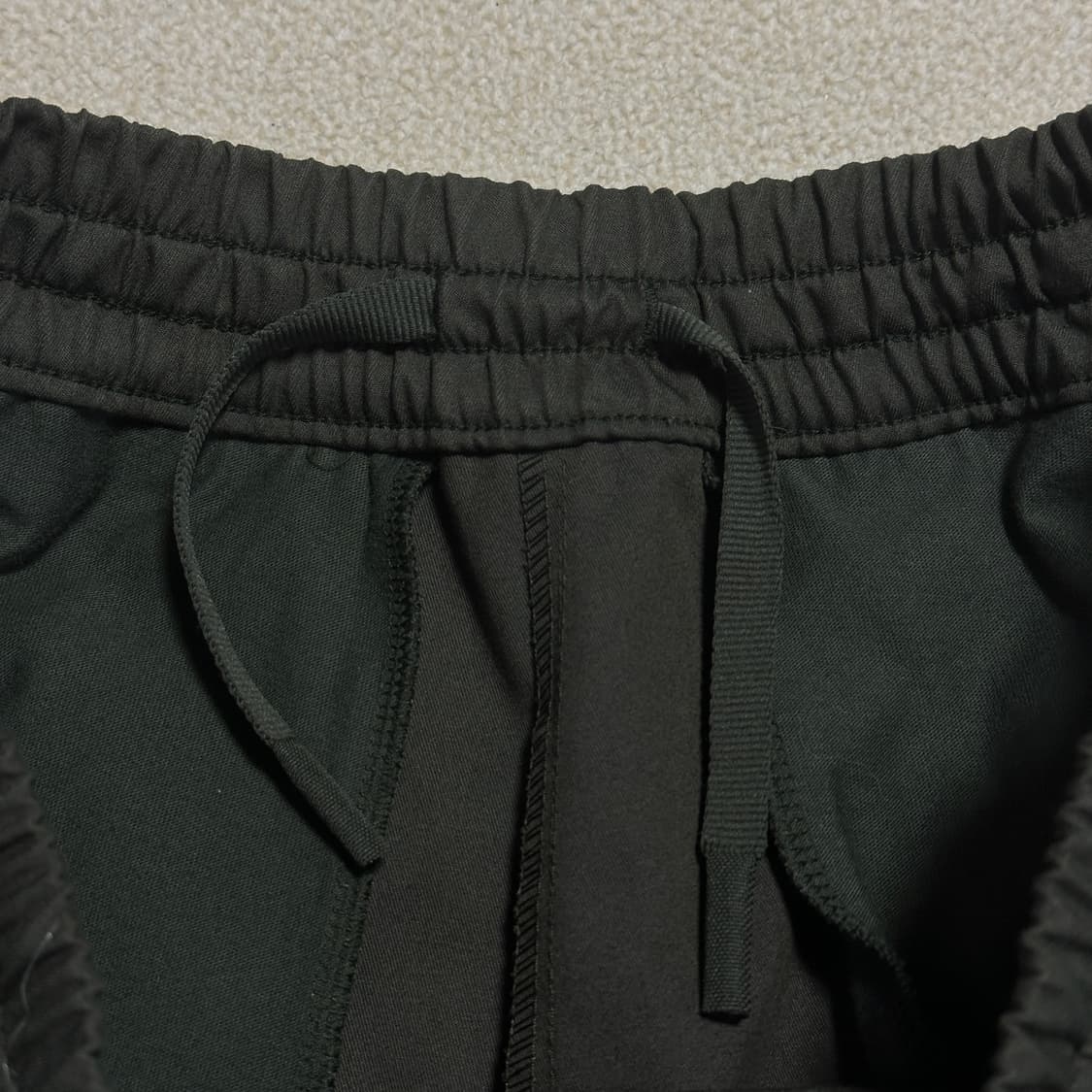 아디다스 포켓 코듀로이 우븐 팬츠 상품이미지4