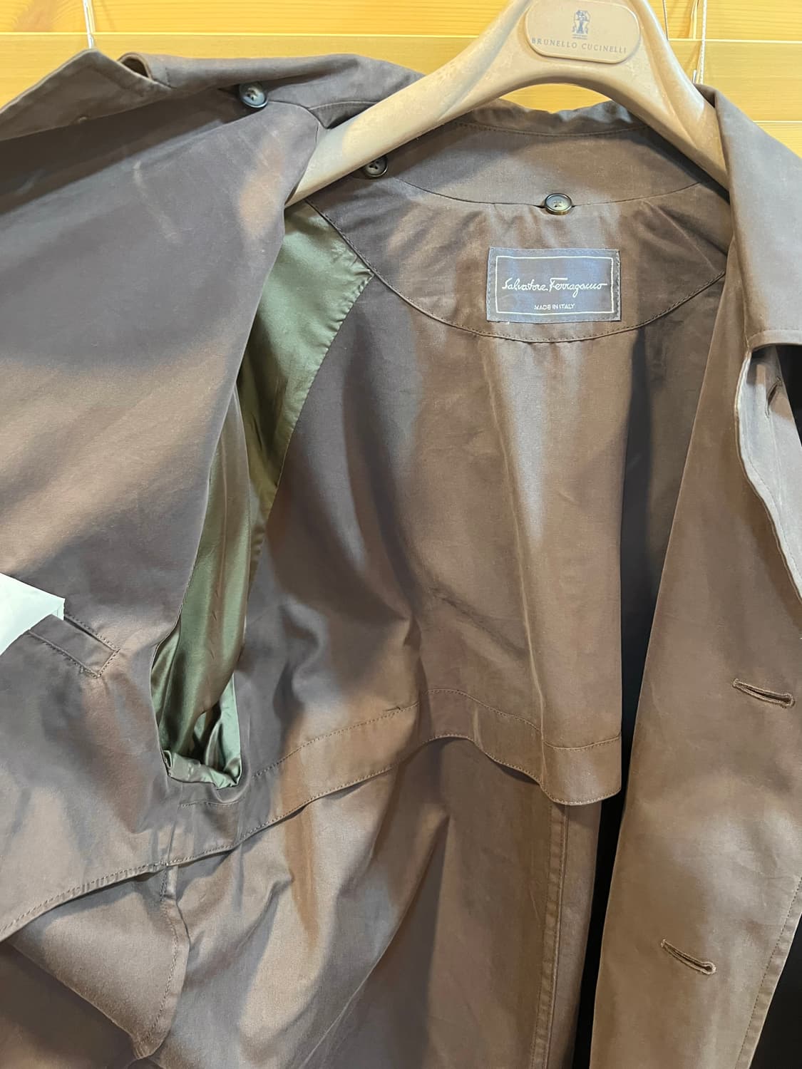 살바토레페라가모 남성 브라운 레인코트 레이어드코트 상품이미지5