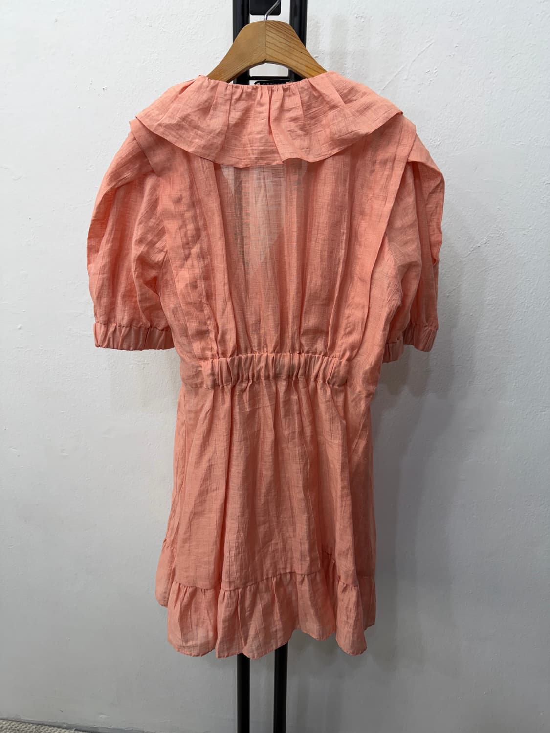 정품) 산드로 여성 프릴 핑크 원피스 셔링 퍼프 블라우스 36 상품이미지4