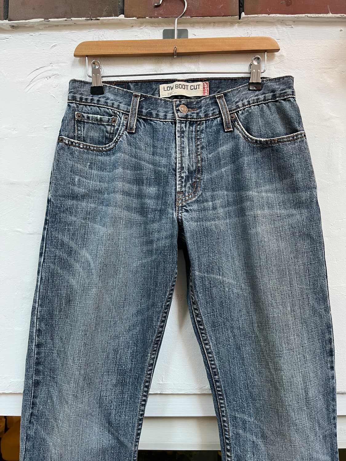 Levis 527 로우 슬림 부츠컷 데님 팬츠 30x32 상품이미지3
