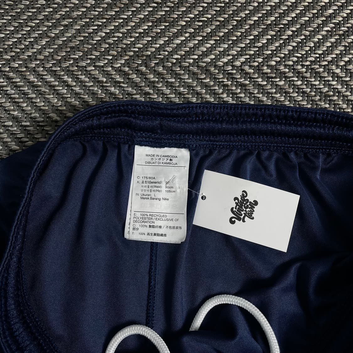 나이키 드라이핏 스우시 러닝 피트니스 팬츠y 3243 상품이미지3