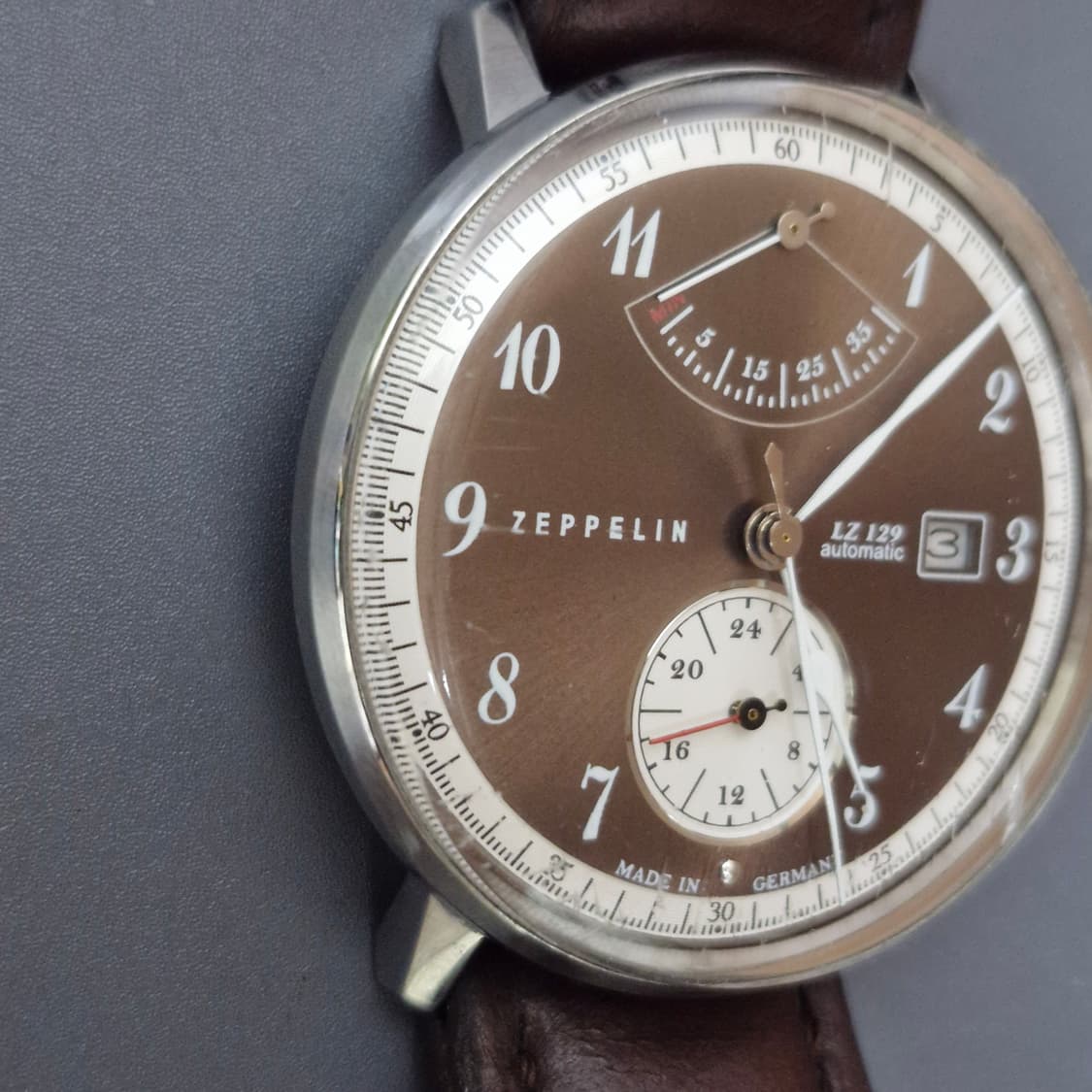 제플린 힌덴부르크  오토매틱시계  상품이미지2