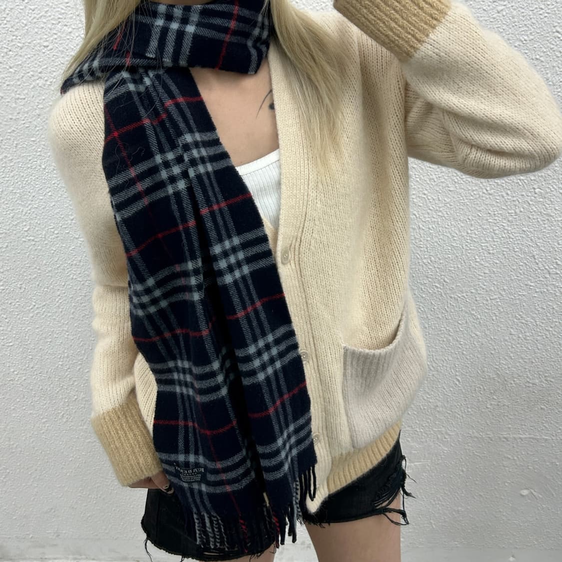 버버리 네이비 노바체크 램스울 머플러 상품이미지2