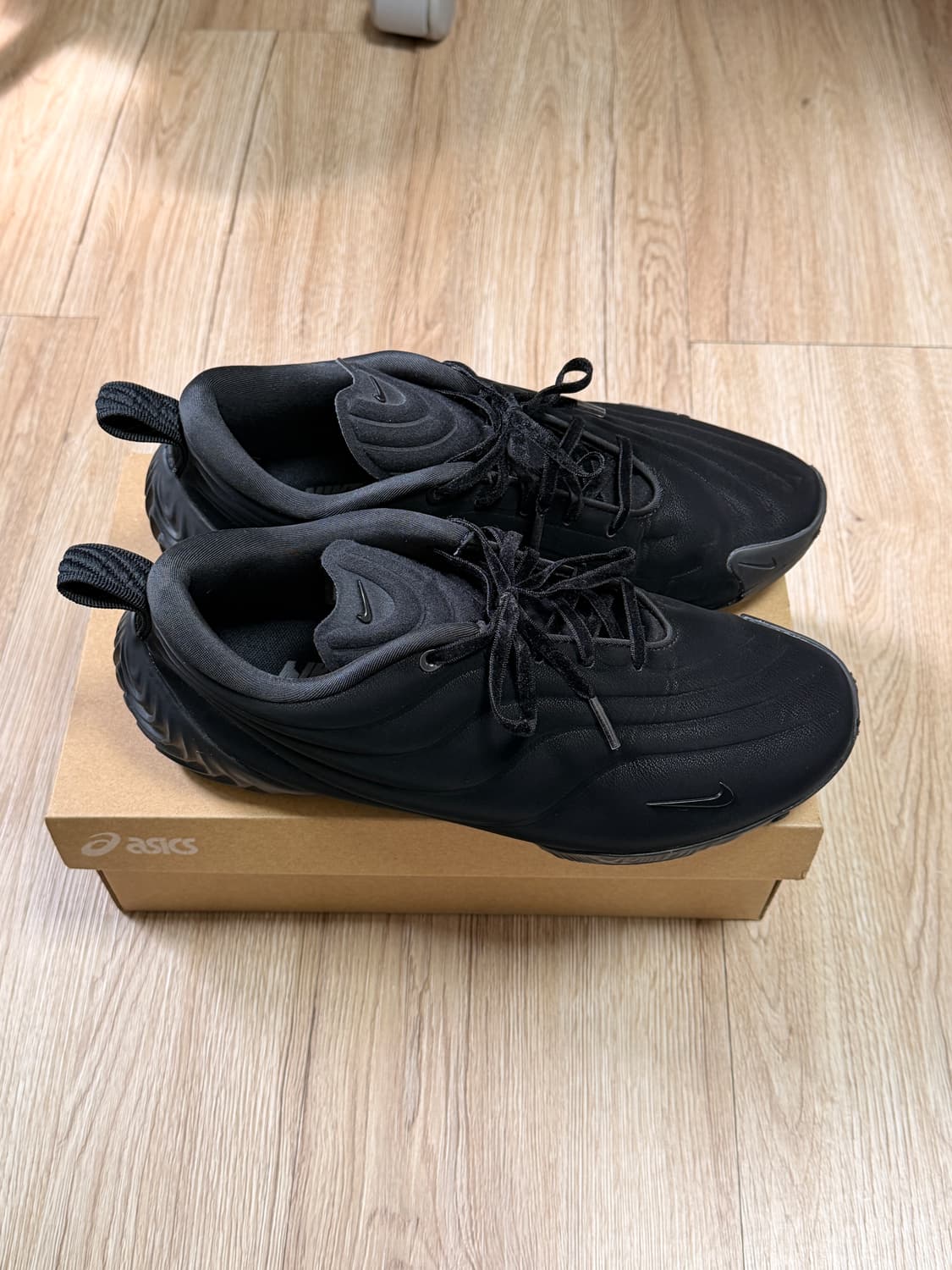 나이키 w astra ultra 245 아스트라 울트라 블랙 (중고) 상품이미지3