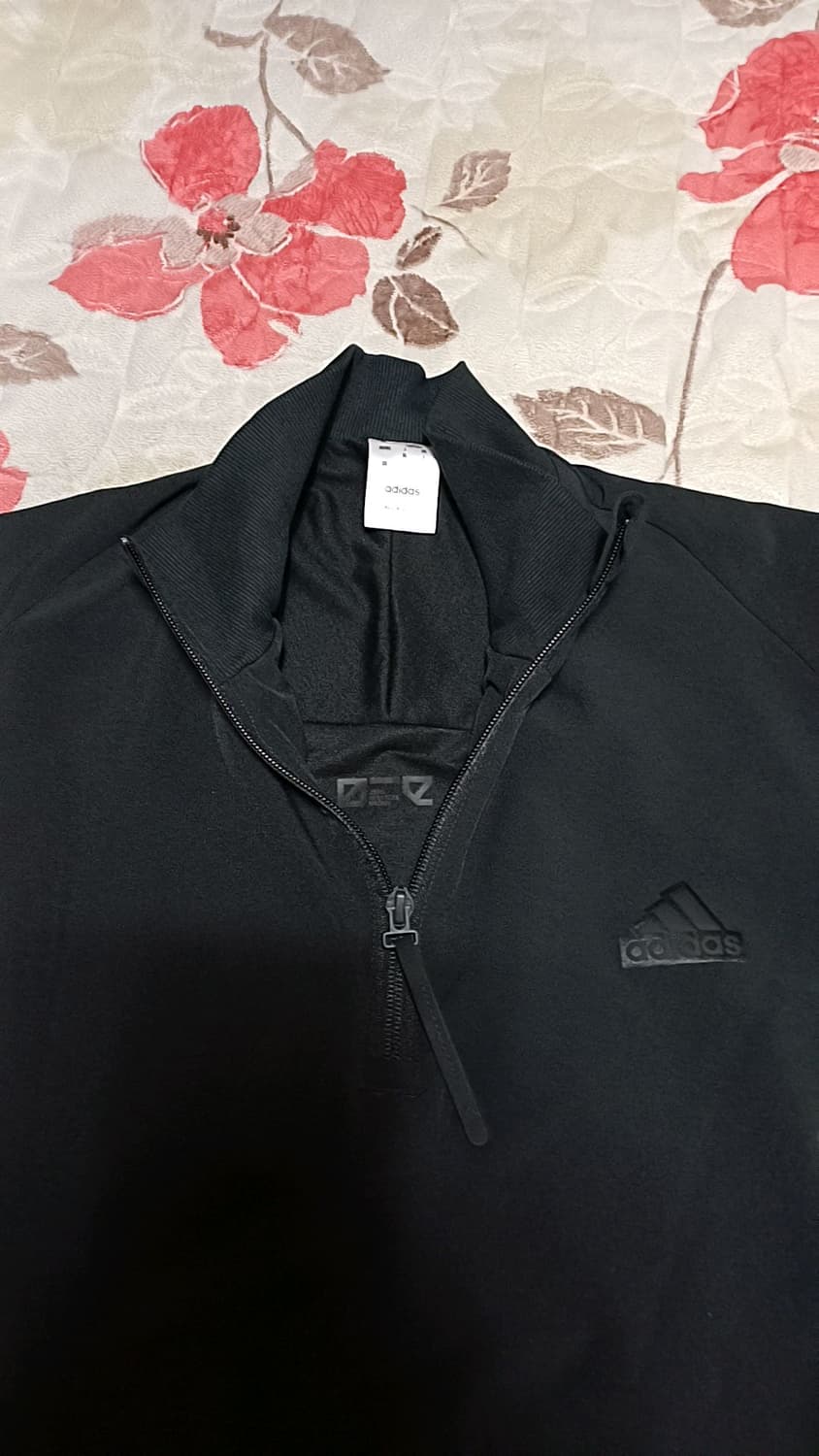 아디다스 반집업우븐긴팔 실측105 가슴64 기장74 상품이미지4