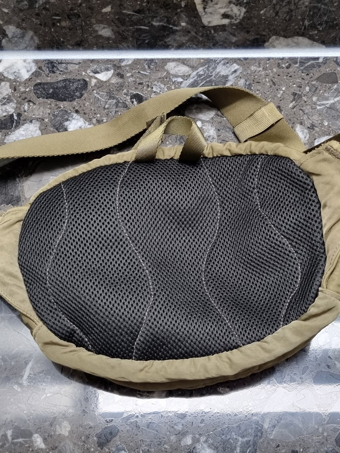 cp컴퍼니 힙색 벨트백 상품이미지2