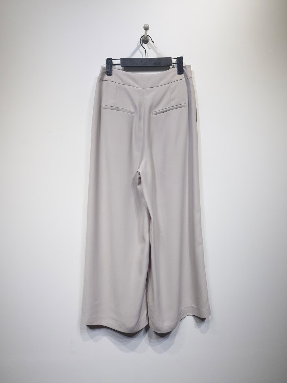 케리에르(CARRIERE)썸머 투턱 와이드 슬랙스 스톤베이지 상품이미지2