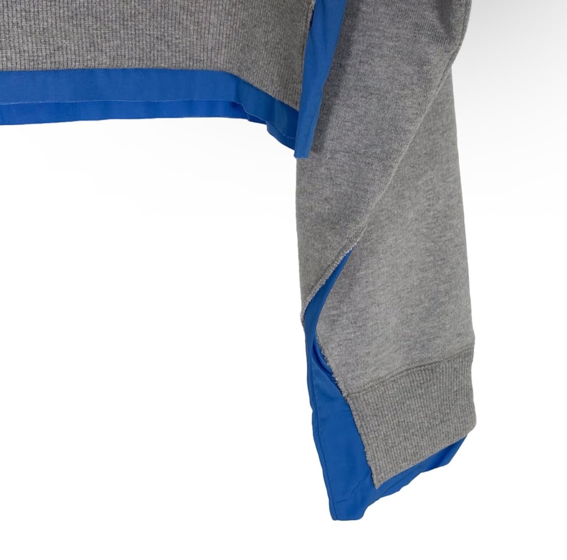 [S] 미우미우 포플린 셔츠 레이어드 카라 맨투맨 스웻 티셔츠 그레이 상품이미지7