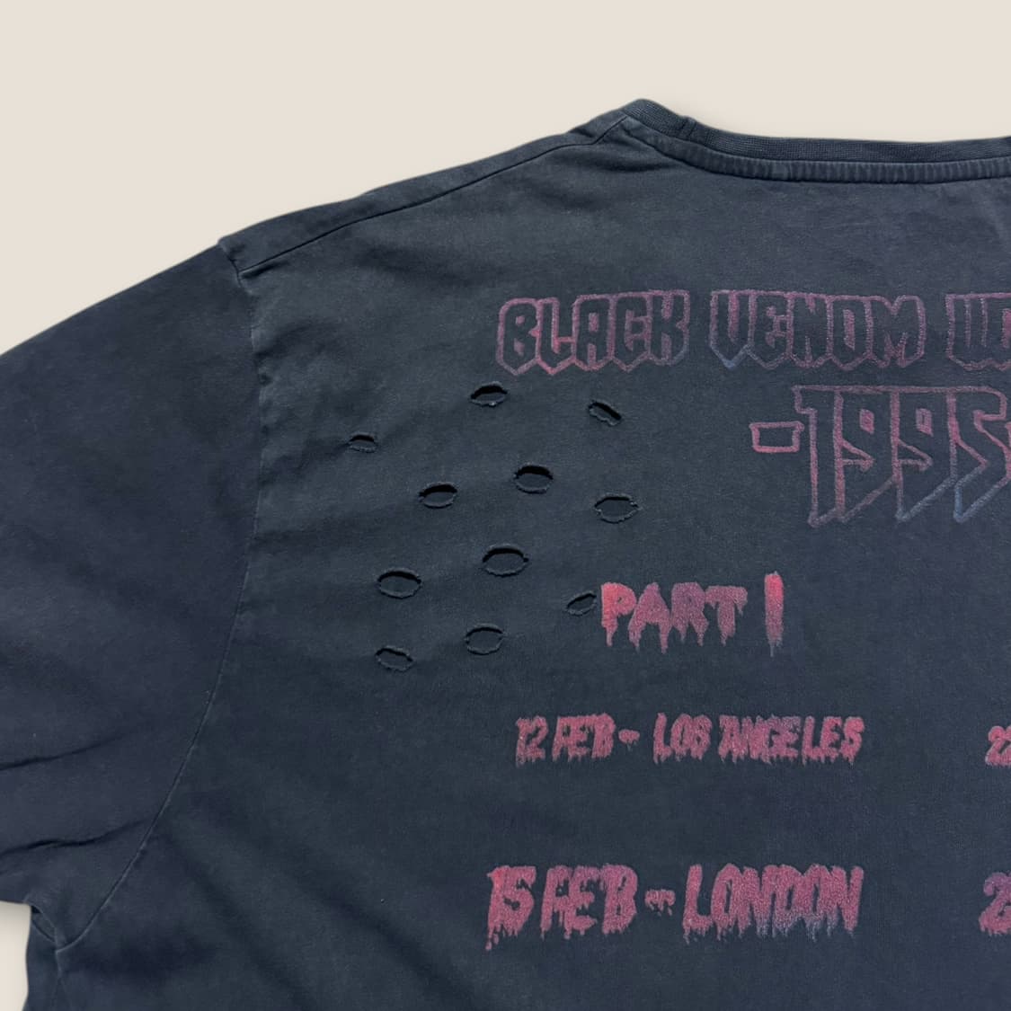 Black Venom 1995 월드투어 총알 디테일 티셔츠 XL 상품이미지6