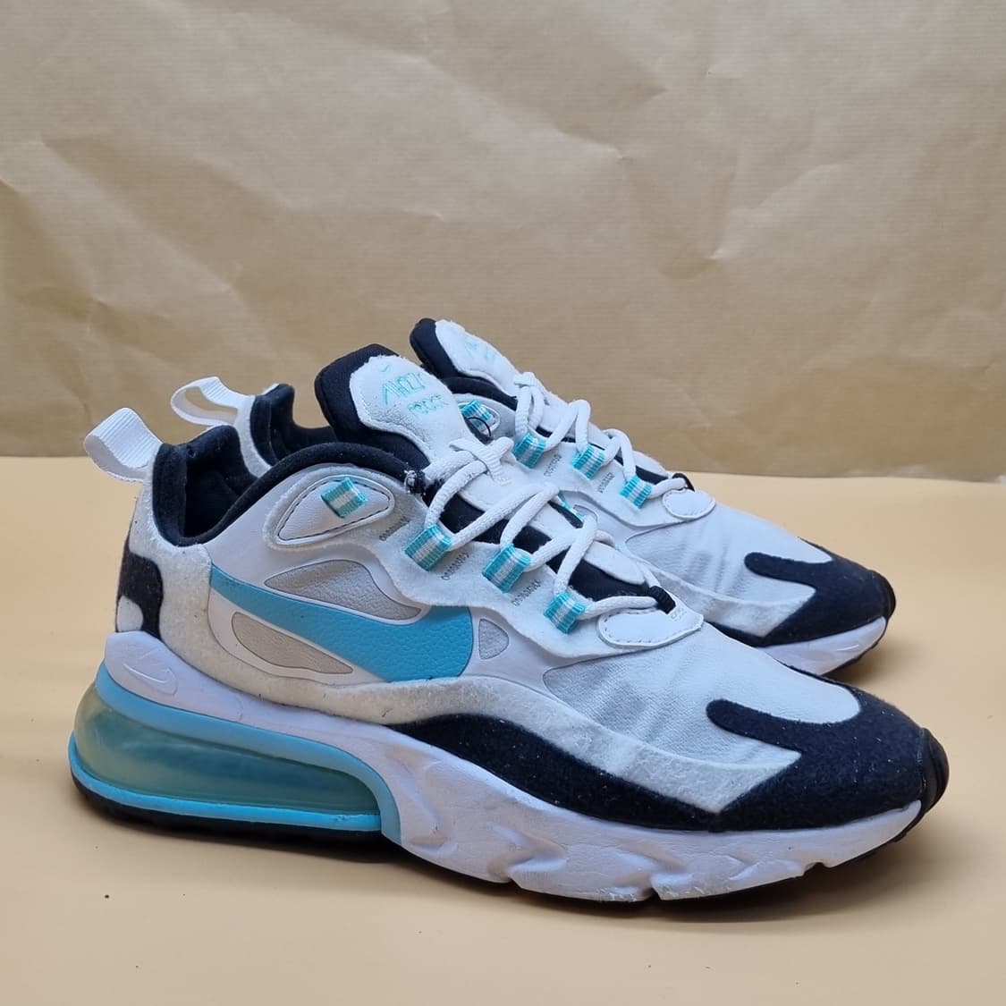 나이키 에어맥스 270 오로라그린 운동화235 상품이미지1