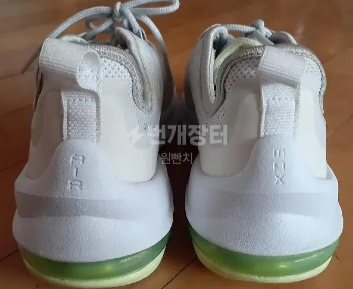 나이키 에어 맥스 엑시스 230-극미중고 상품이미지5