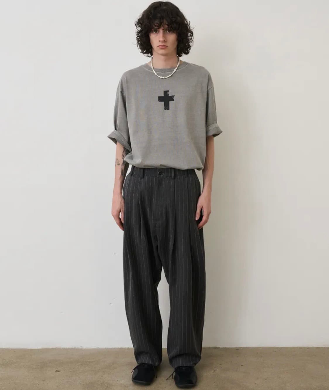 wide tapered pants (stripe charcoal) 상품이미지1