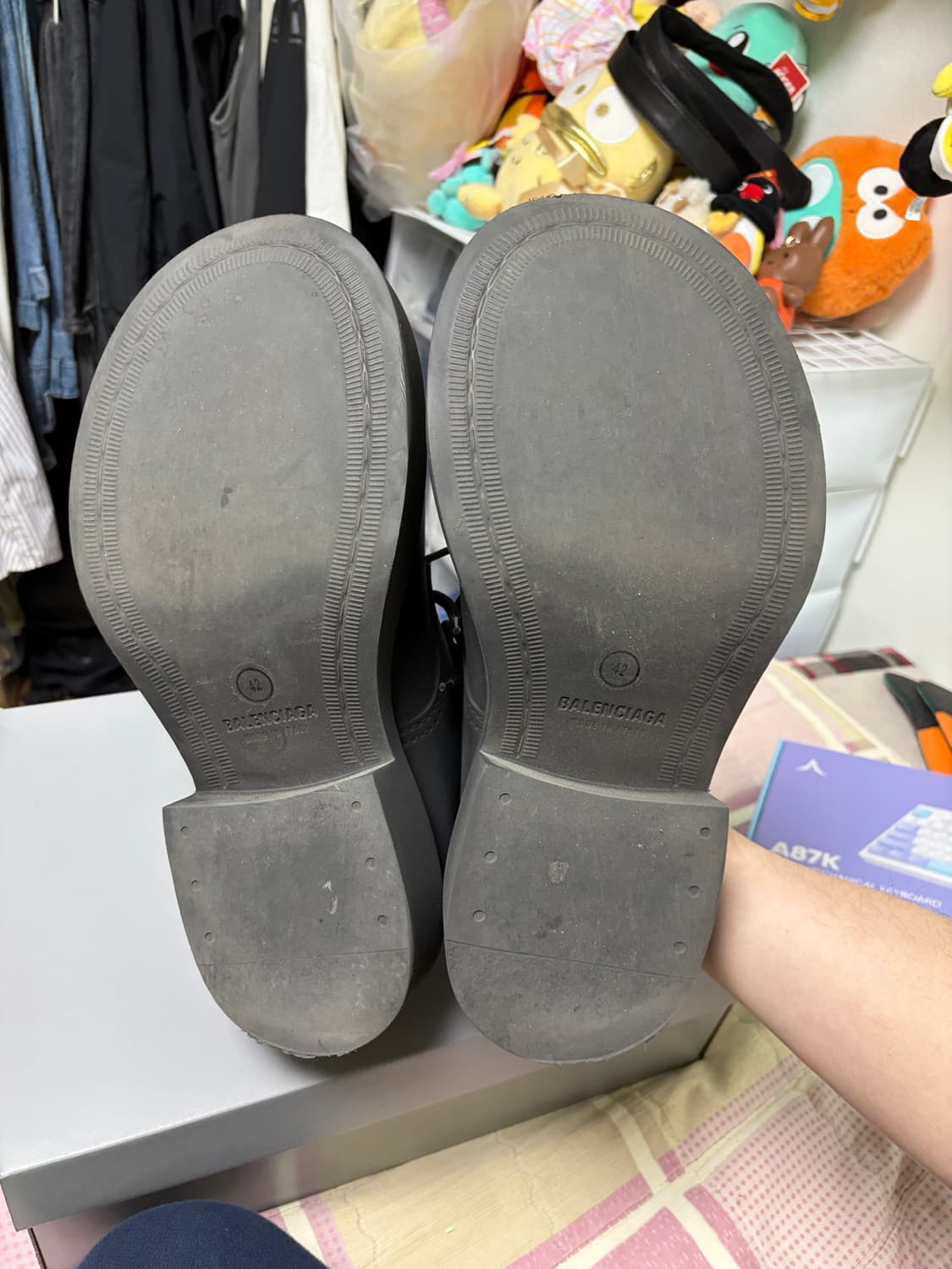 발렌시아가 스테로이드 블랙 42size 상품이미지2