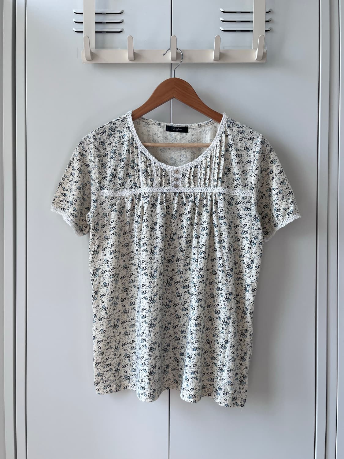 Vintage 잔꽃 단추 레이스 반팔티 상품이미지4