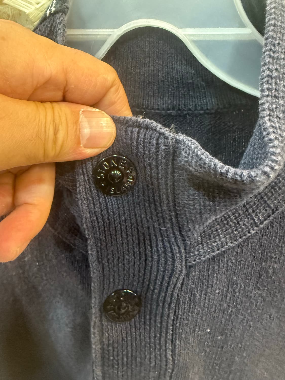 105 정품 스톤아일랜드 반집업 니트 팝니다 상품이미지3