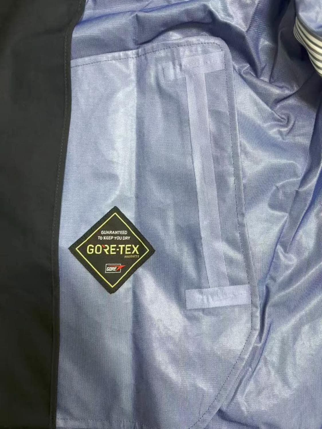 나나미카 X 팔라스 스케이트보드 고어텍스 코치 자켓 상품이미지4