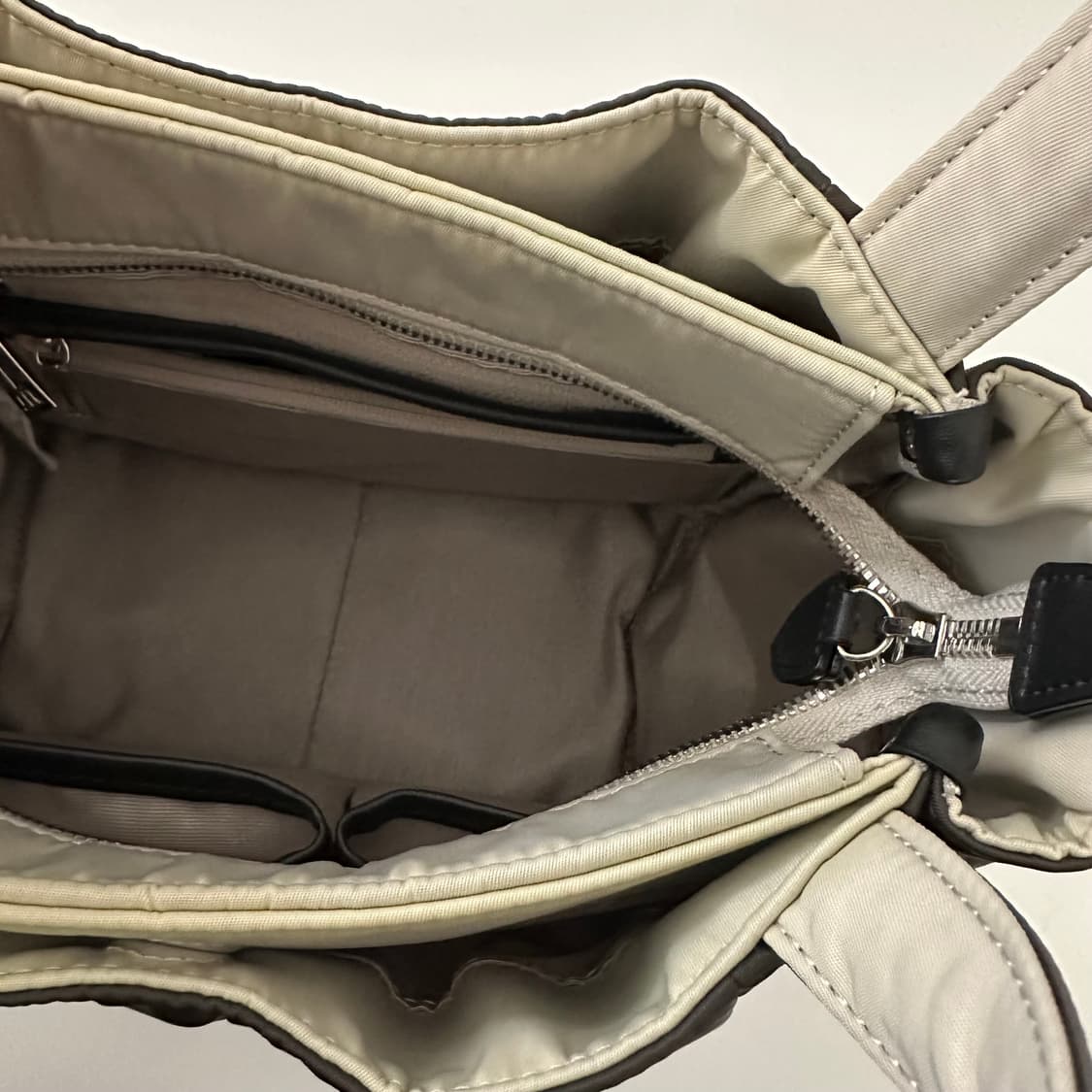 요지야마모토 Y'saccs 나일론 토트백 상품이미지6