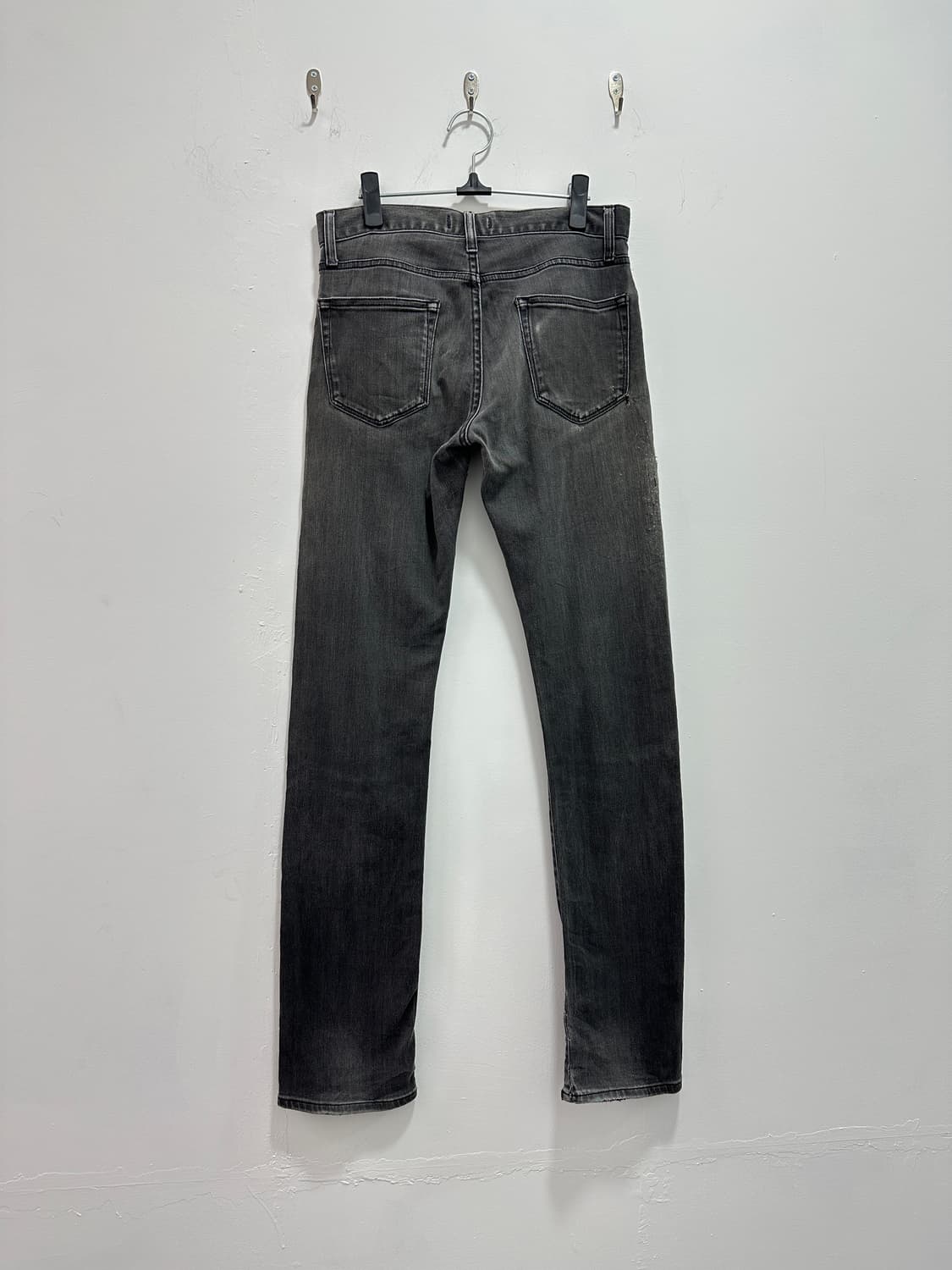 Vintage gray destroyed denim jeans 상품이미지4