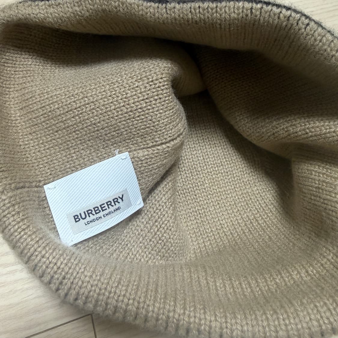 버버리 비니 (정품) 상품이미지4