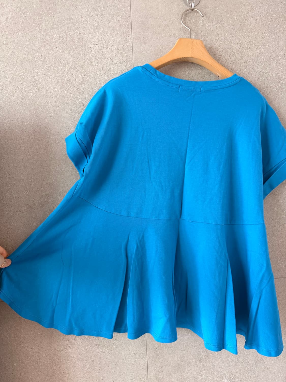 아메리칸홀릭 여성 블루 플레어 반팔 티셔츠 상품이미지4