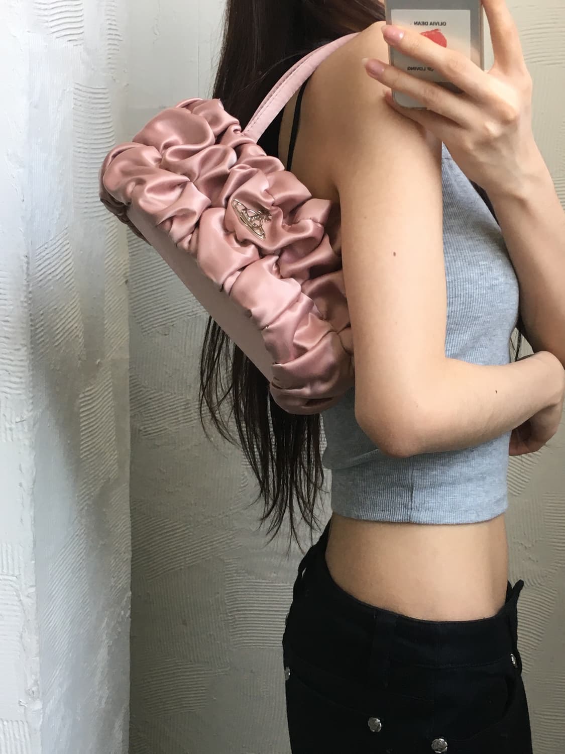 Vivienne Westwood 비비안웨스트우드 핑크 사라 셔링 백 상품이미지3