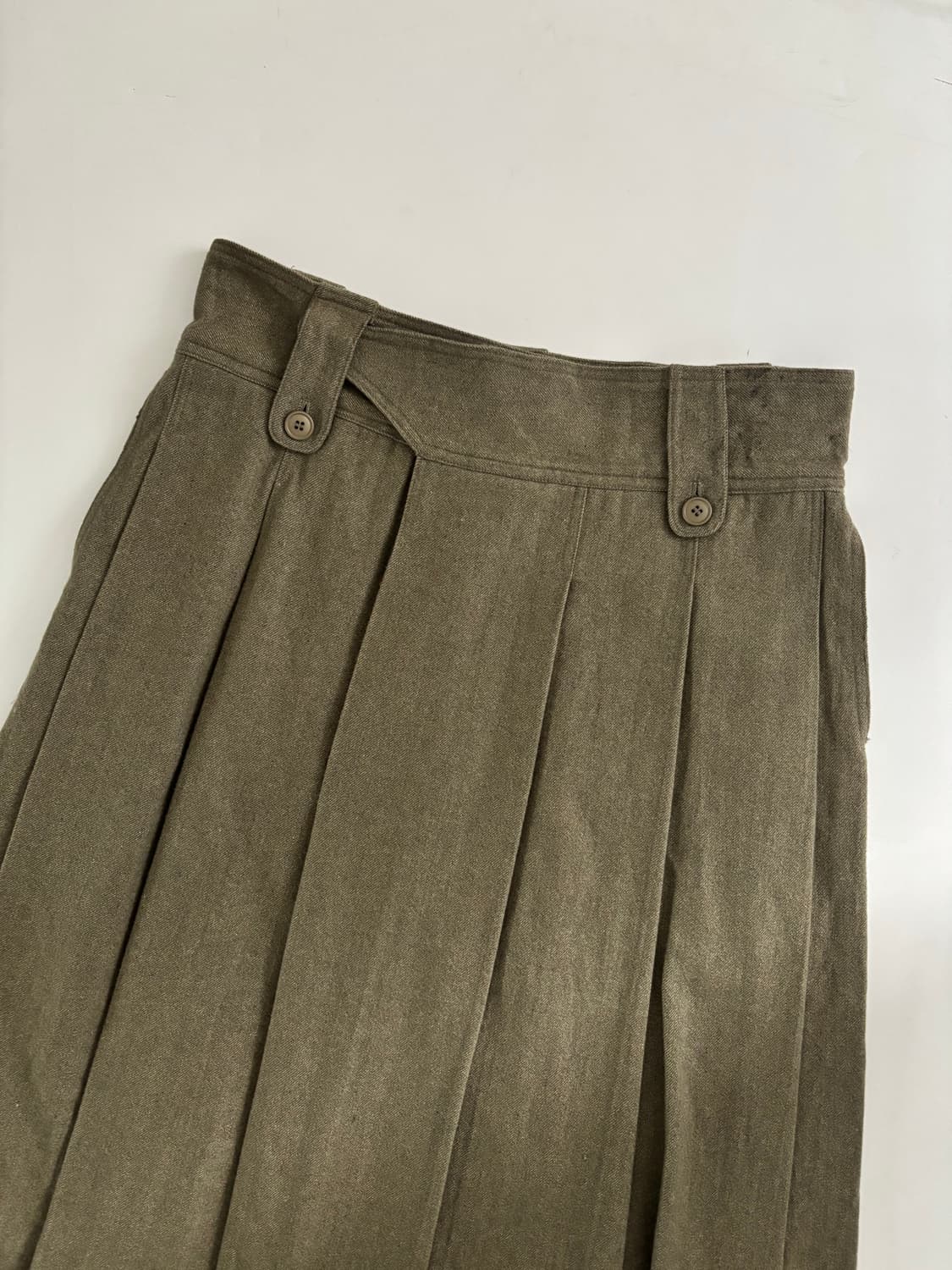 I.S 이세이미야케 90s 그린 플리츠 스커트 상품이미지5