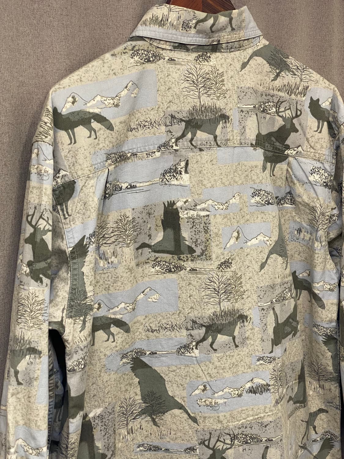 울리치 리얼트리 셔츠 상품이미지5