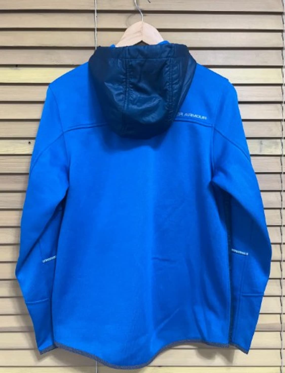 언더아머 남성 스웻자켓 바람막이후드점퍼 s사이즈 상품이미지3