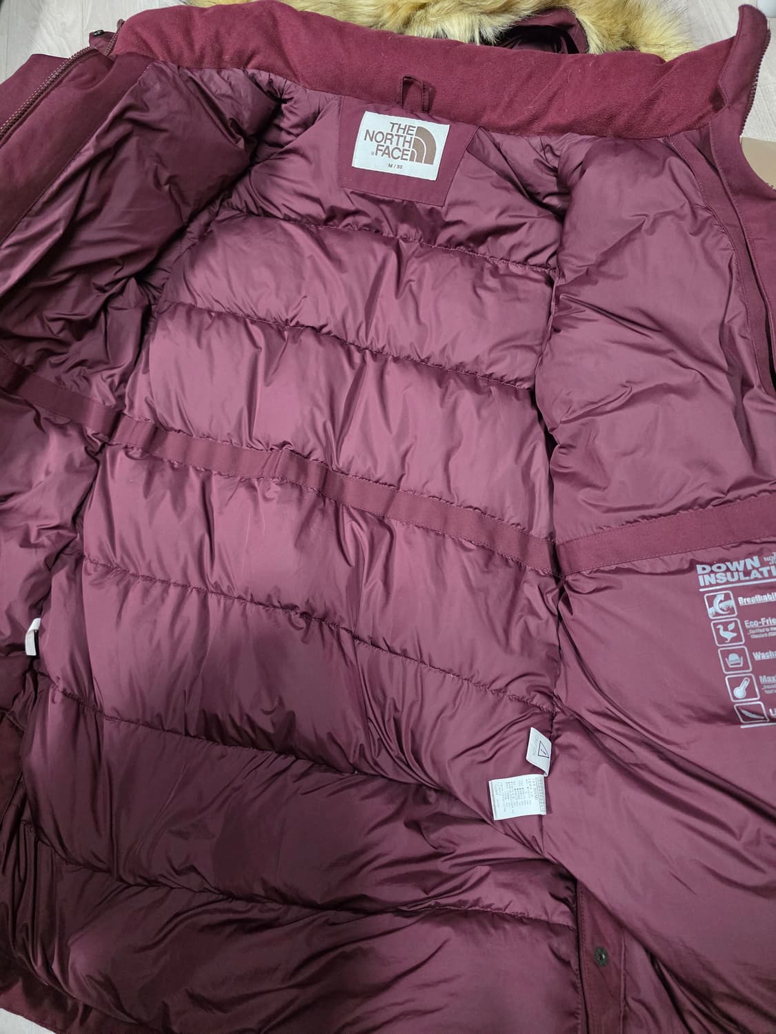 노스페이스 화이트라벨  
여성 강소라 구스다운 뉴그랜트 다운파카. 상품이미지7