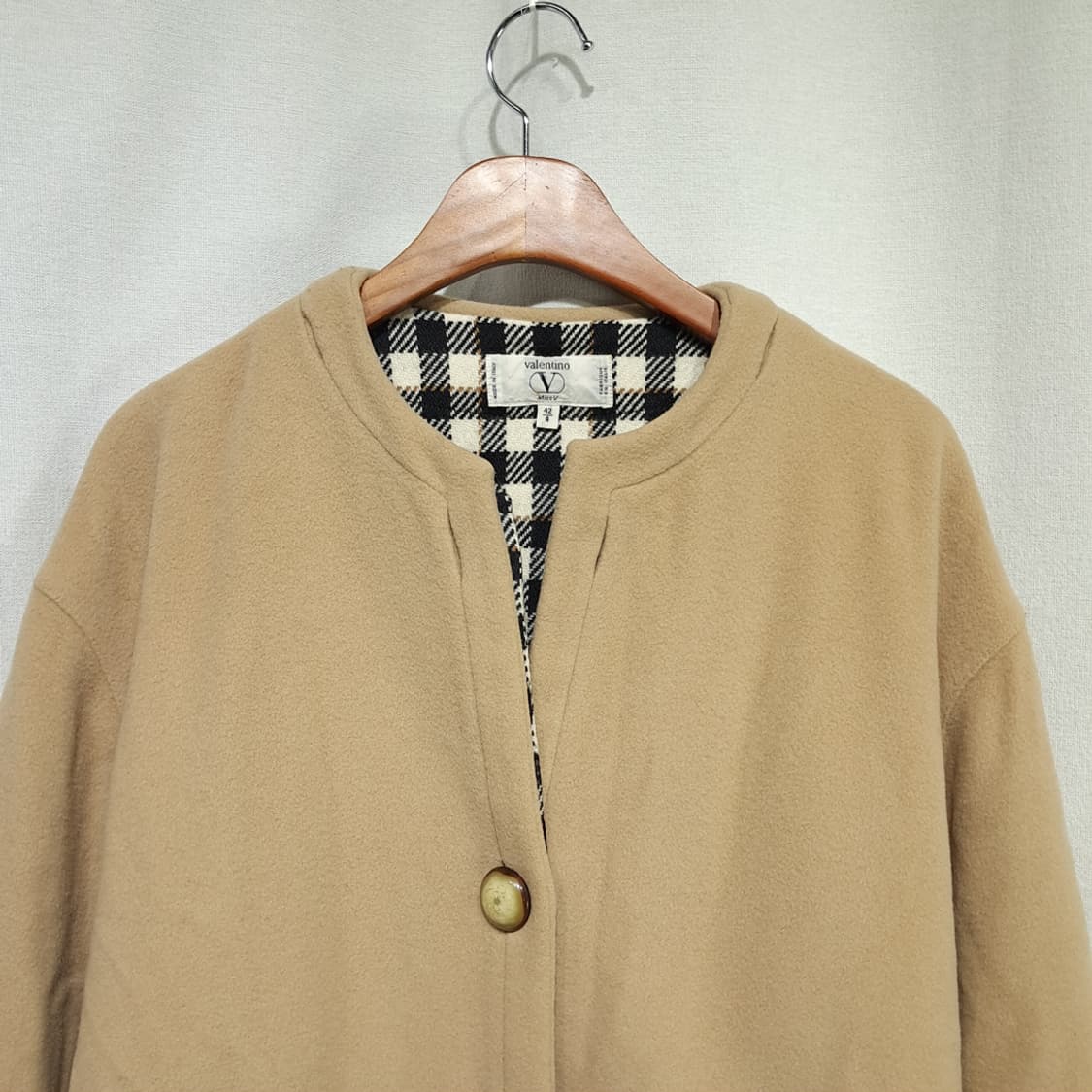 CN828W L 발렌티노 Miss V 카멜 노카라 울 오버핏 코트 상품이미지6