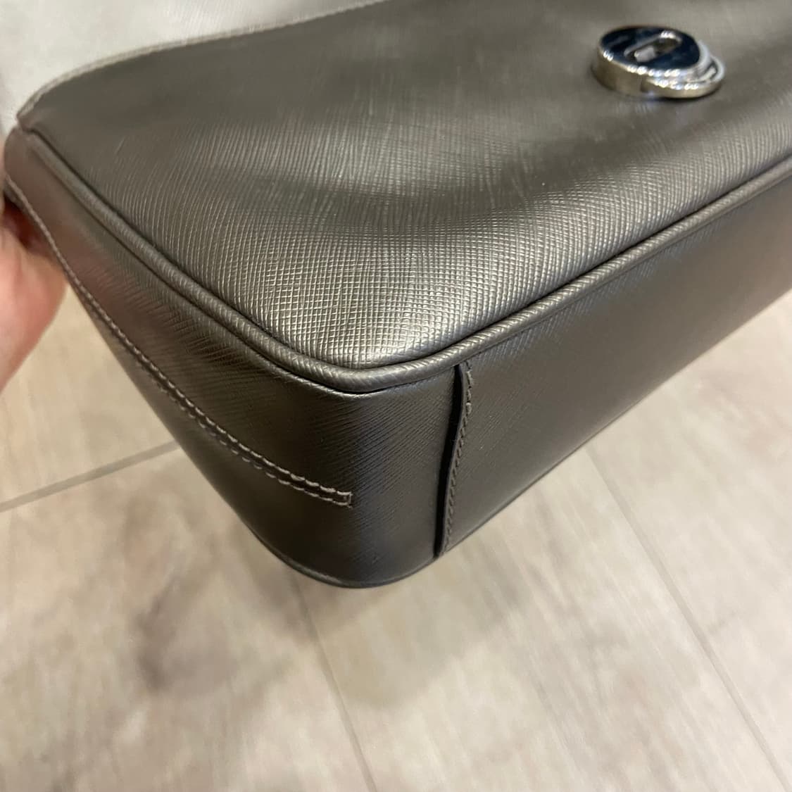 페라가모 숄더백 상품이미지8