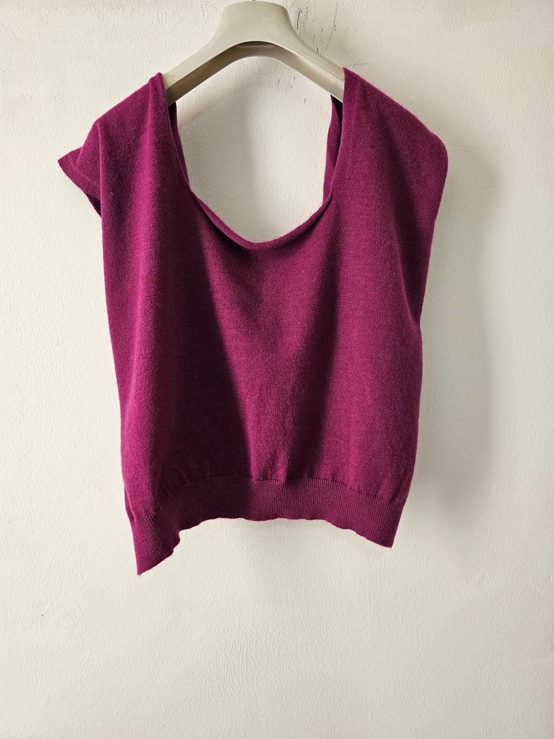 마이테켈리 정품 디자인 특이한 플럼색상 니트 free 상태최상 상품이미지4