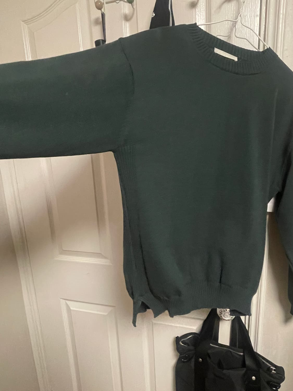 월스와일무브먼트 니트 옆트임 그린 1사이즈 월와뭅 상품이미지2