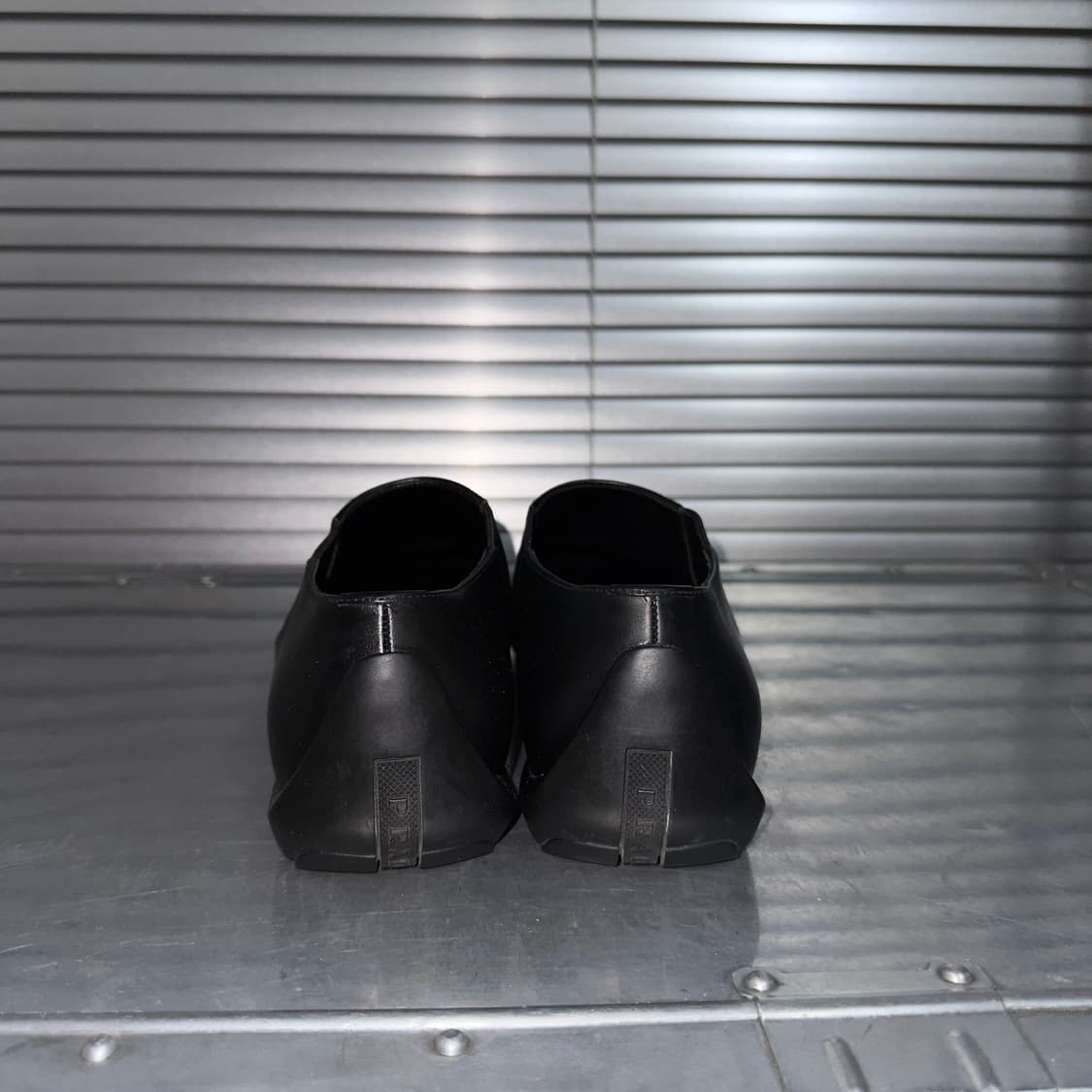 00s 스퀘어토 프라다 스포츠 로퍼 상품이미지5