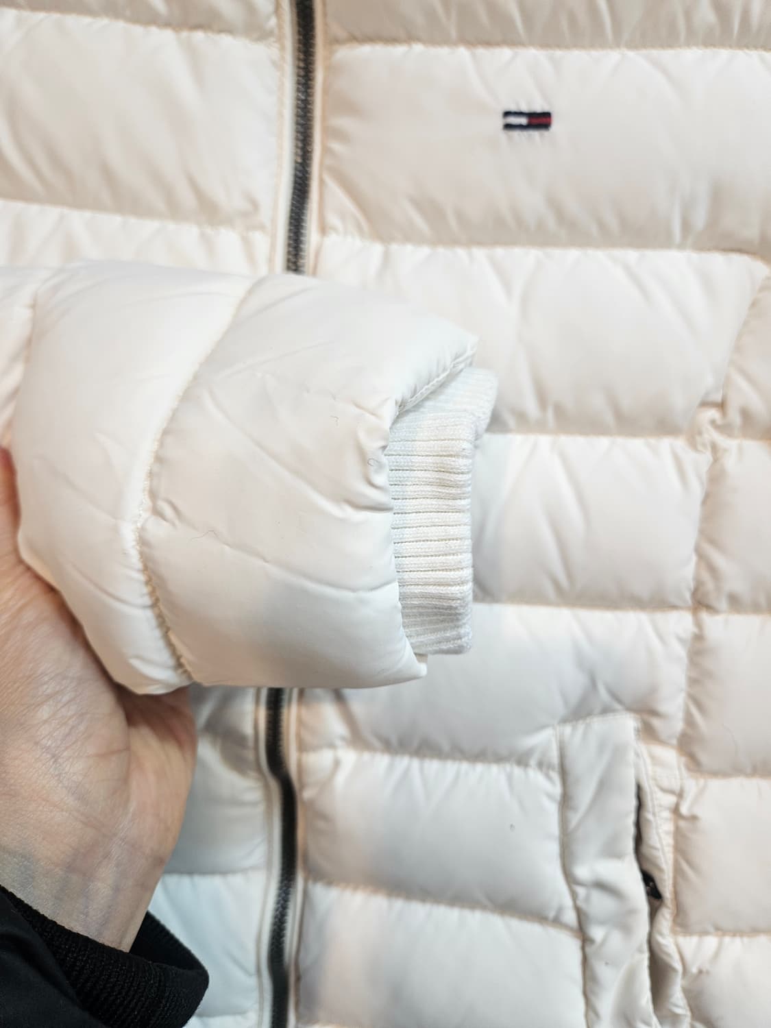 타미힐피거 화이트 여성 패딩 점퍼 상품이미지5