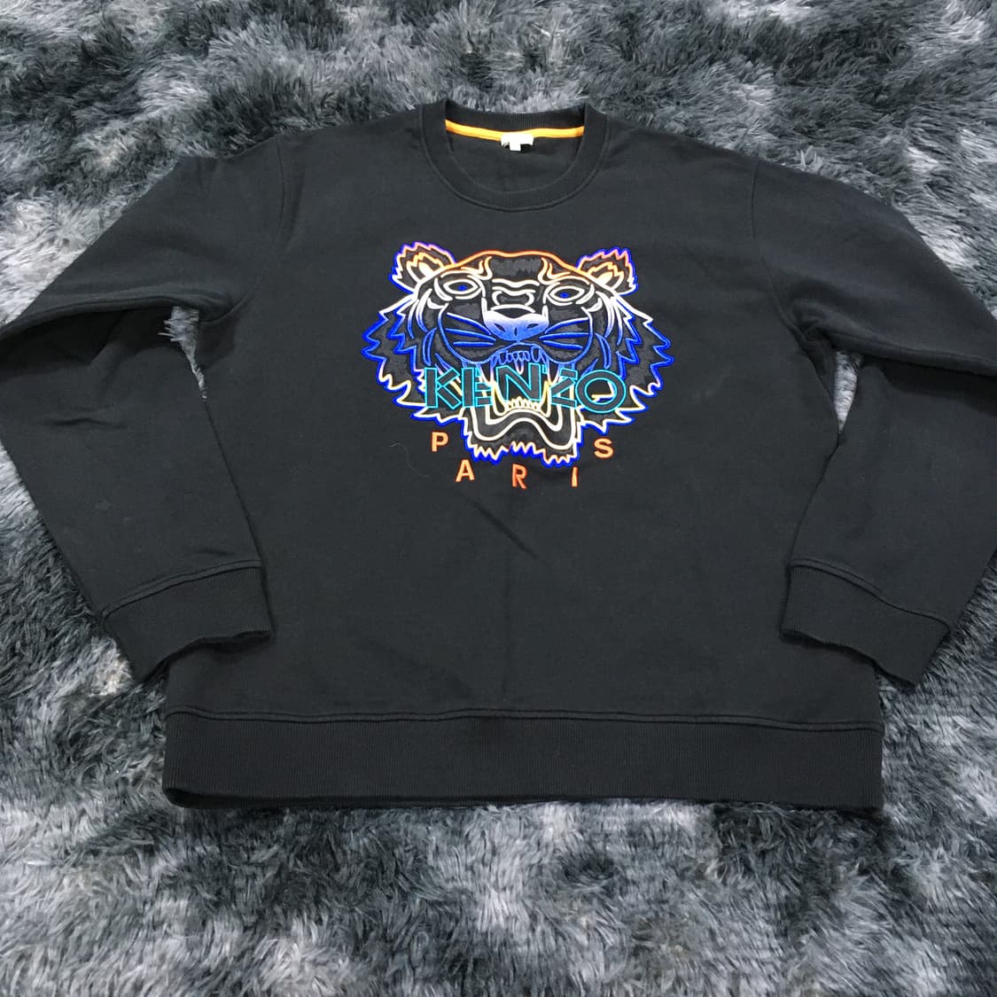 투티/A10 KENZO PARIS 호랑이 자수 맨투맨 블랙 빈티지 상품이미지1