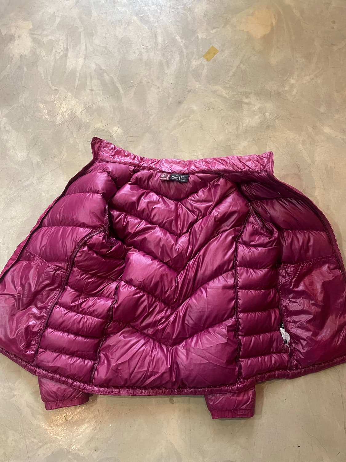 몽벨 PERTEX QUANTUM EX800 구스다운 경량패딩 L 상품이미지3