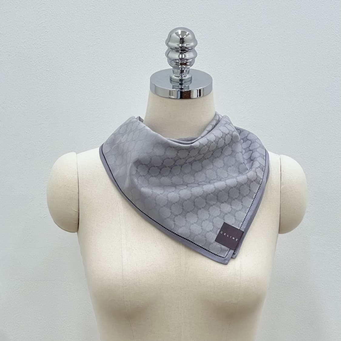 (새상품) celine / 셀린느 쁘띠스카프 손수건 상품이미지8