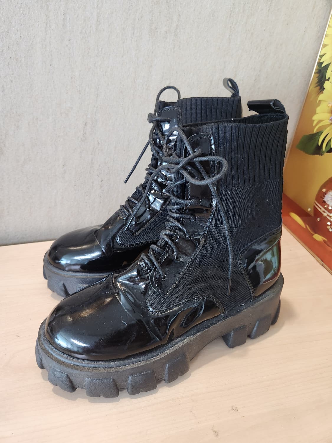 [힙템] 블랙 컴뱃 워커👢 광택레더+니트 믹스 / 키높이 효과🔥 상품이미지4