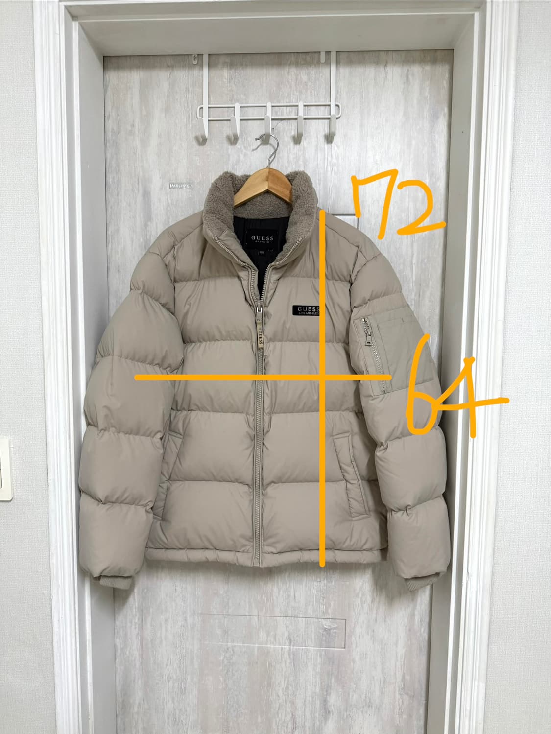 남성 100 L / 게스 구스다운 패딩 푸퍼 베이지 상품이미지2