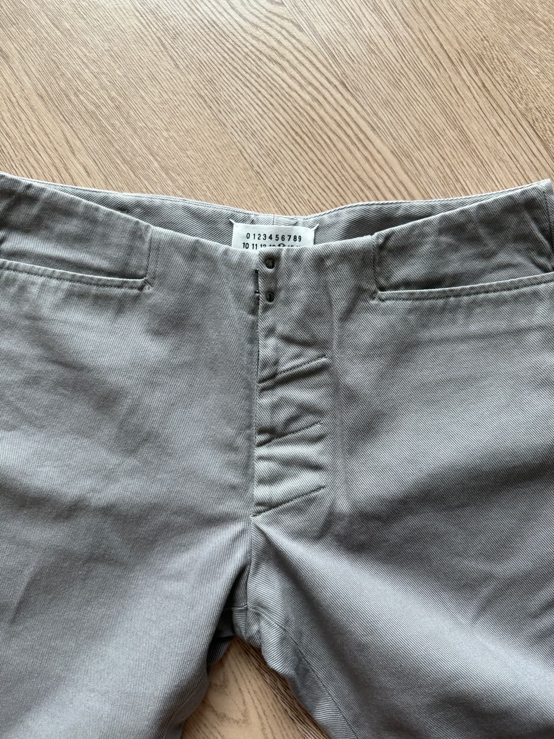 마틴 마르지엘라 맥퀸 팬츠 그레이 상품이미지3