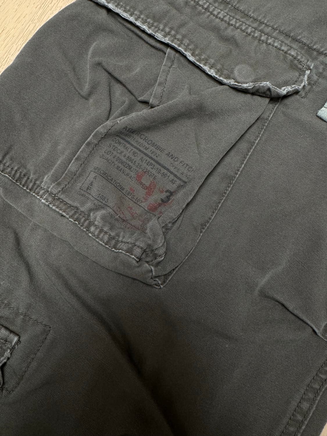 아베크롬비 빈티지 워싱 카키색 와이드 카고 팬츠 상품이미지3